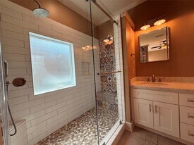 735 Arlington St in Houston, TX - Building Photo