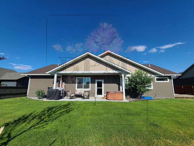 1605 Drummond Blvd in Belgrade, MT - Building Photo - Building Photo