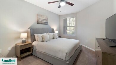 2300 Tapestry Park Dr in Land O Lakes, FL - Building Photo - Building Photo