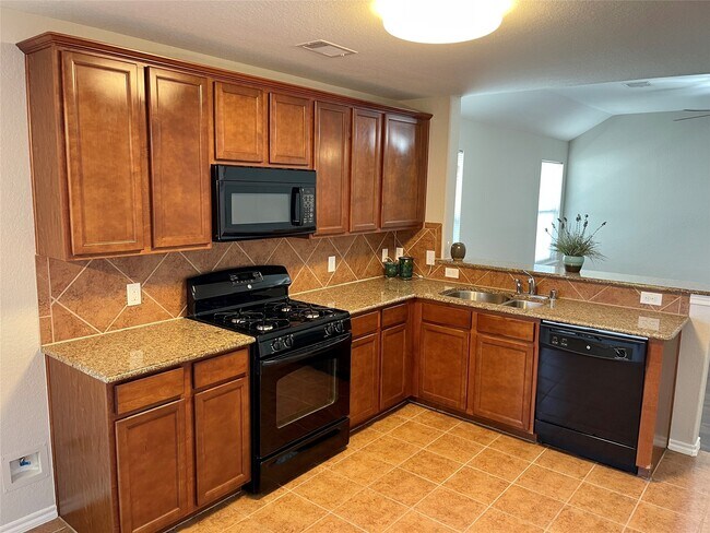 9122 River Dale Canyon Ln in Humble, TX - Foto de edificio - Building Photo