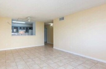14850 Naranja Lakes Blvd, Unit a3e in Homestead, FL - Foto de edificio - Building Photo