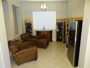 4104 Mantle Ave in North Las Vegas, NV - Foto de edificio - Building Photo