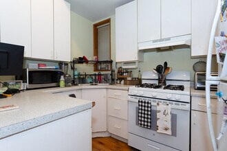 1309 N Greenview Ave, Unit G07C in Chicago, IL - Building Photo - Building Photo