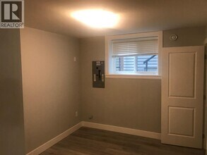 13XX Hames Cres in Coquitlam, BC - Building Photo - Building Photo