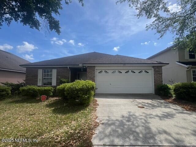 351 Brier Rose Ln in Orange Park, FL - Building Photo