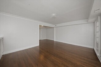 6541 S Woodlawn Ave in Chicago, IL - Foto de edificio - Building Photo