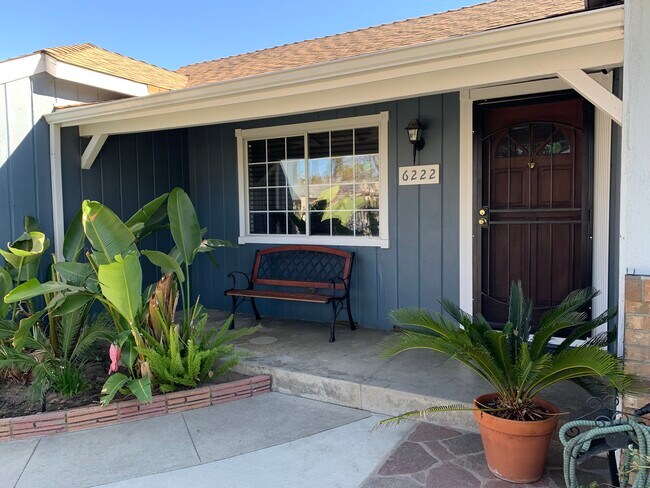 property at 6222 Tujunga Ave