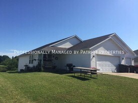 1601 Moline St in Stoughton, WI - Building Photo