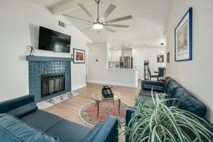 12313 Limerick Ave in Austin, TX - Building Photo