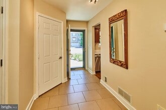 24 Addicks Ct in Wilmington, DE - Building Photo - Building Photo