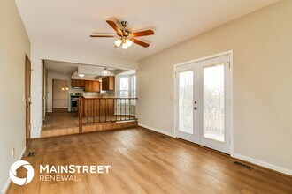 1117 Morning Star Ln in St. Peters, MO - Building Photo - Building Photo