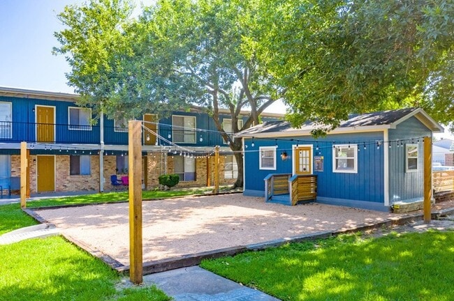 property at 1305 Memorial Dr