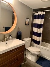 484 James St N in Hamilton, ON - Building Photo - Building Photo