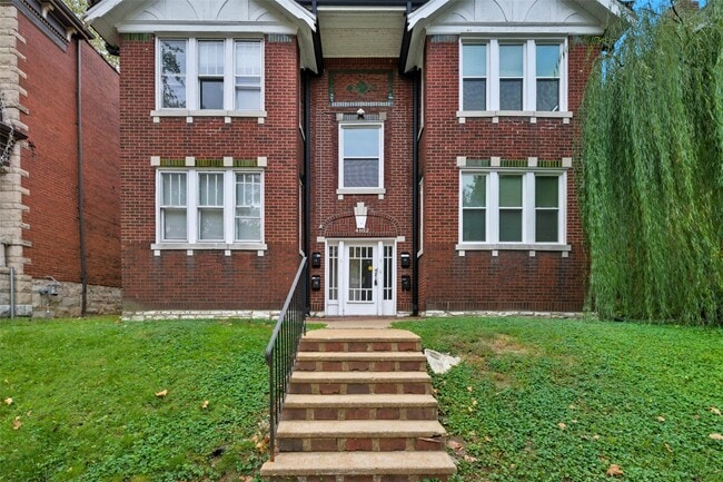 4162 Shenandoah Ave in St. Louis, MO - Building Photo - Building Photo