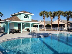 11728 Seashore Ln in Panama City Beach, FL - Building Photo - Building Photo