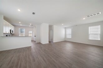 5703 Finely Run St in Spring, TX - Building Photo - Building Photo