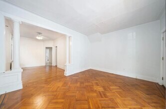 644 West Side Ave in Jersey City, NJ - Building Photo - Building Photo