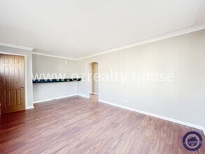 811 Annabelle Dr in Toledo, OH - Building Photo - Building Photo