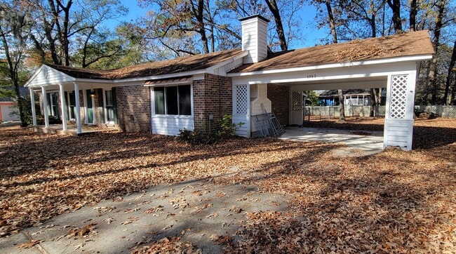 property at 1702 Wandering Way