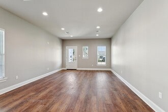 510 Main St in Belle Chasse, LA - Building Photo - Building Photo