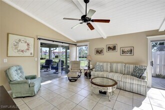 14899 Crescent Cove Dr in Ft. Myers, FL - Building Photo - Building Photo