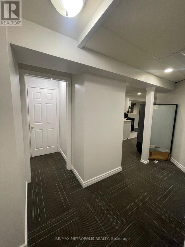 58 Whitefoot Crescent in Ajax, ON - Building Photo - Building Photo