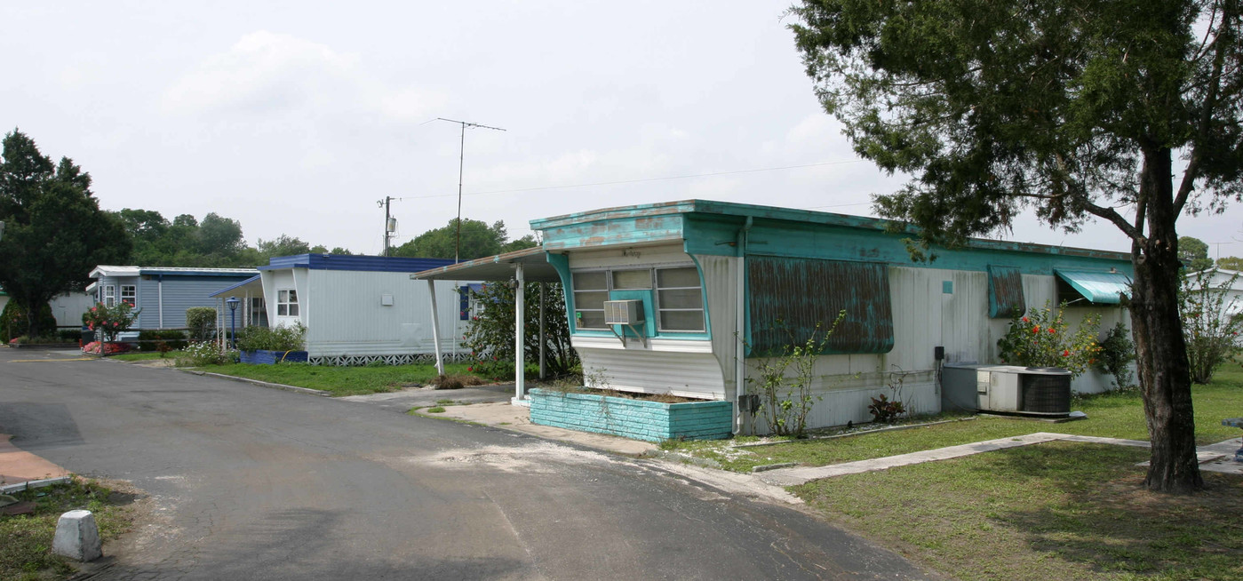 Rusty's Trailer Park in Sarasota, FL - Foto de edificio