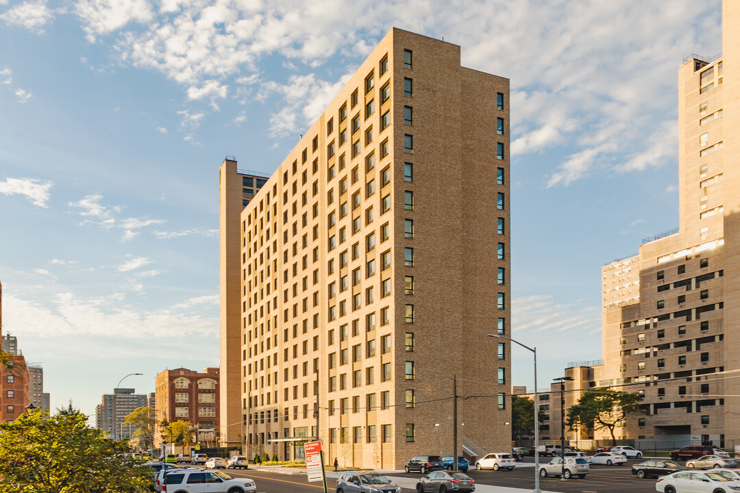 Neptune 33 Apartments in Brooklyn, NY - Building Photo