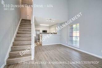 Blakemore Townhomes in Houston, TX - Foto de edificio - Building Photo