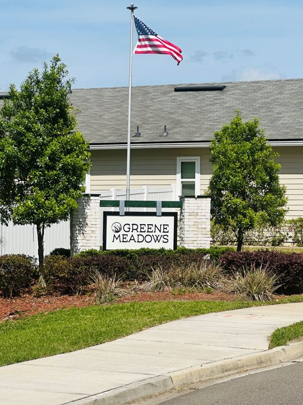 12573 Grn Mdw Dr in Jacksonville, FL - Foto de edificio - Building Photo