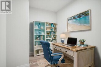 153 Wilson St W in Ancaster, ON - Building Photo - Building Photo