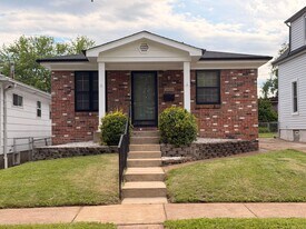 5404 Quincy St in St. Louis, MO - Building Photo