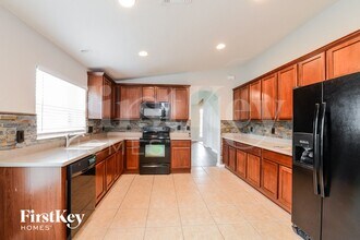 5525 106th Ave E in Parrish, FL - Building Photo - Building Photo