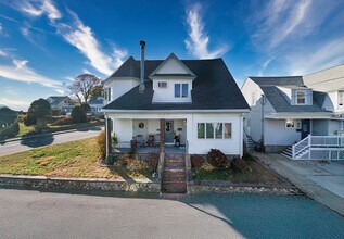 59 Irving Way, Unit 59 in Nahant, MA - Foto de edificio - Building Photo