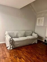 523 Old Pond Ln in Norwich, CT - Building Photo - Building Photo