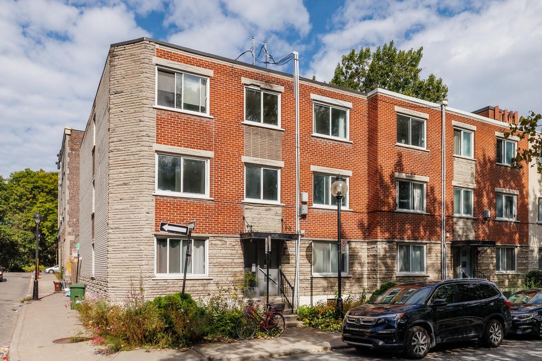 1925 Payette Rue in Montréal, QC - Building Photo