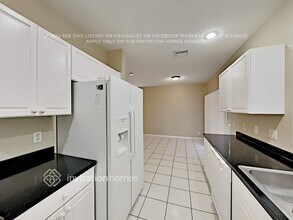 3811 Jasmine Ln in Coral Springs, FL - Building Photo - Building Photo