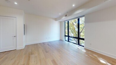 826 Upshur St NW in Washington, DC - Building Photo - Building Photo