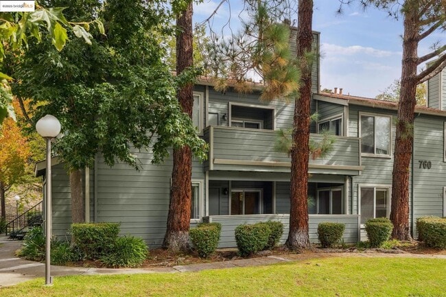 property at 510 Canyon Oaks Dr