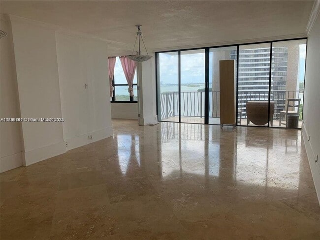 780 NE 69th St in Miami, FL - Building Photo - Building Photo