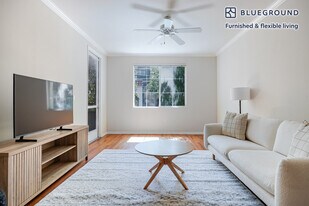 3221 Carter Ave in Marina Del Rey, CA - Building Photo