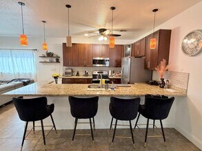 243 SW 5th St in Dania Beach, FL - Building Photo - Building Photo