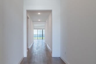 3412 Armen Dr in Merritt Island, FL - Foto de edificio - Building Photo