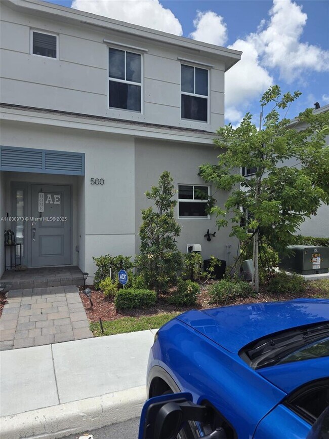 500 NE 1st St in Florida City, FL - Building Photo - Building Photo