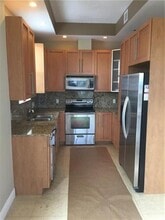 3236 NE 5th St in Pompano Beach, FL - Building Photo - Building Photo