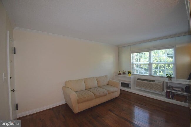 property at 2241 Farrington Ave