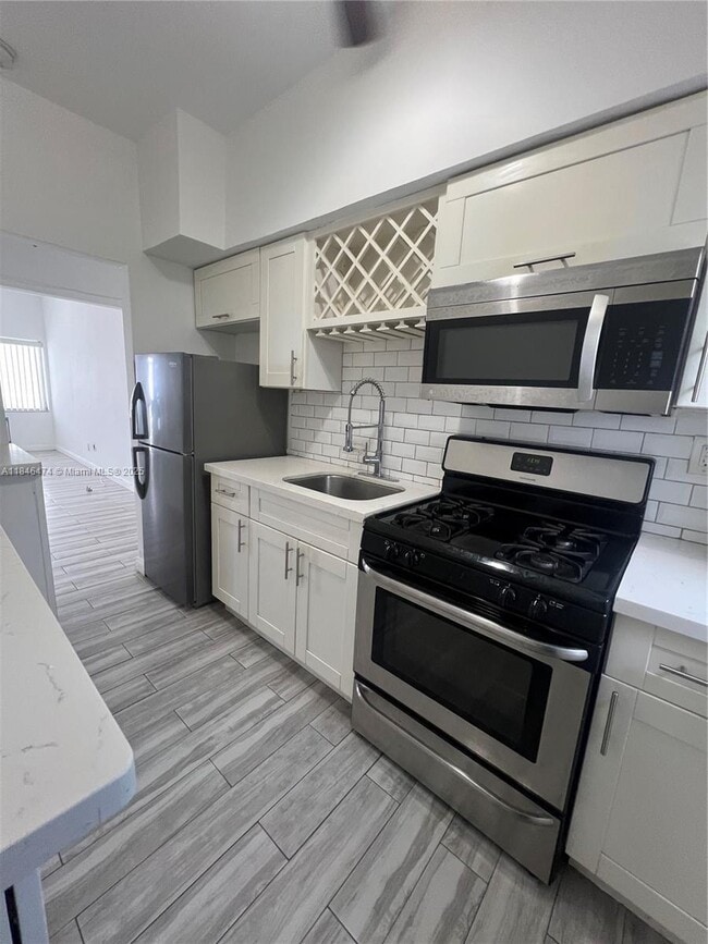 property at 8135 Crespi Blvd