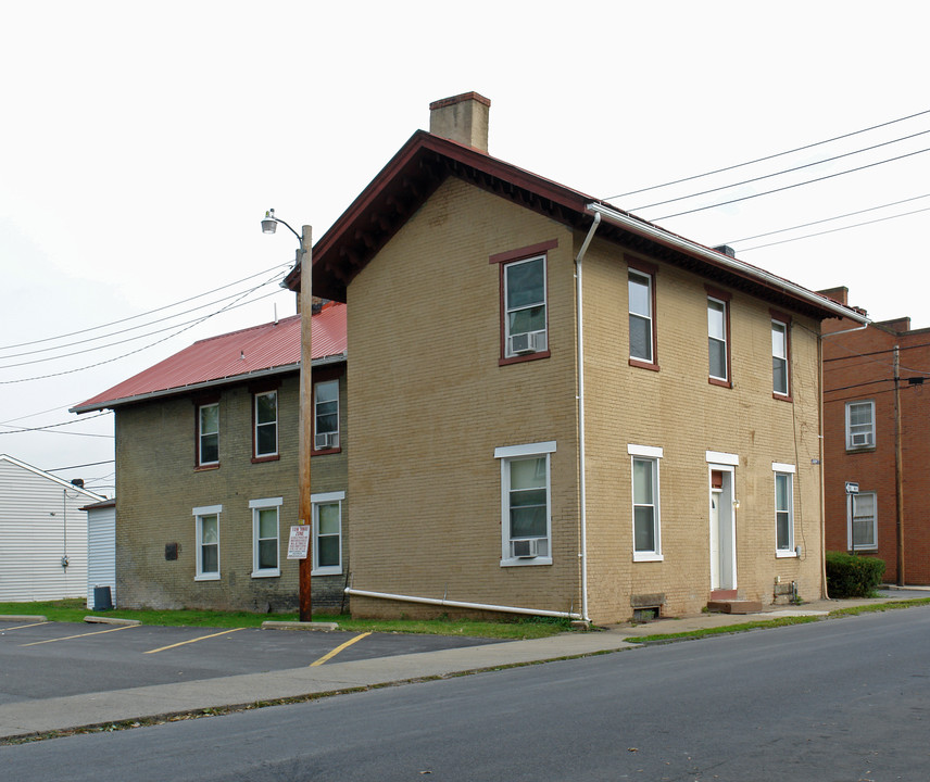 332 Academy St in Williamsport, PA - Foto de edificio