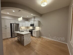 3600 Central Ave SE in Albuquerque, NM - Foto de edificio - Building Photo