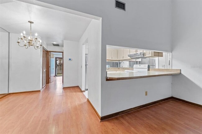 5206 Pine Mill Ct in Temple Terrace, FL - Building Photo - Building Photo